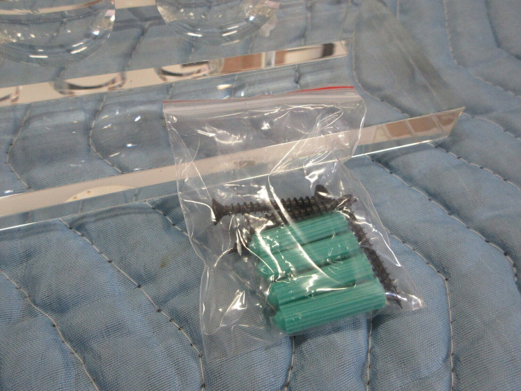 Invisible Floating 2-Piece Cue Wall Rack - photo 9